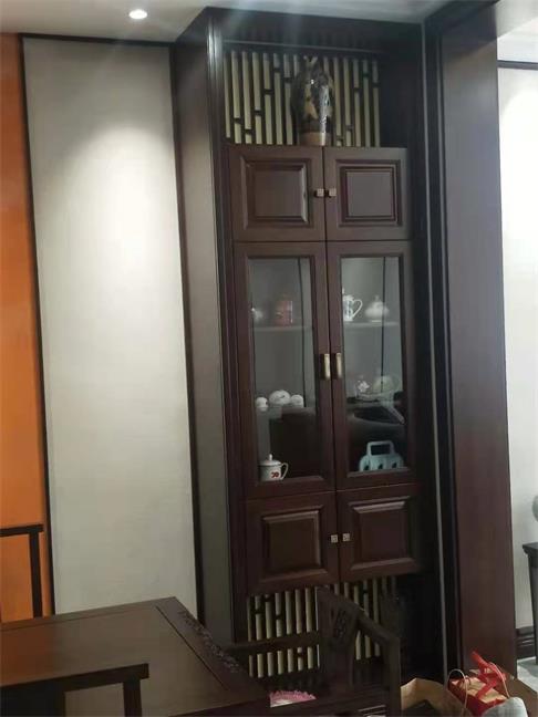 ľ